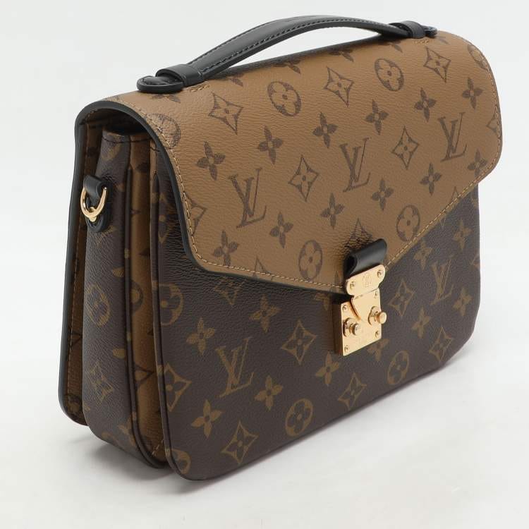 Louis Vuitton Pochette  Metis Bag